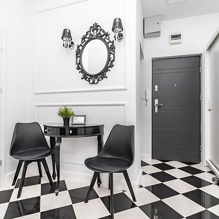 Glow Apartments - Apartment Dubaj Glamour, Ulica Dluga Old Town 格但斯克 外观 照片